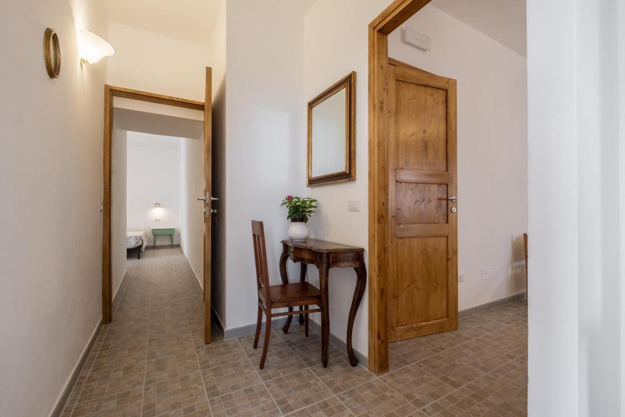 La Sosta Del Pellegrino Appartement Sorano  Buitenkant foto