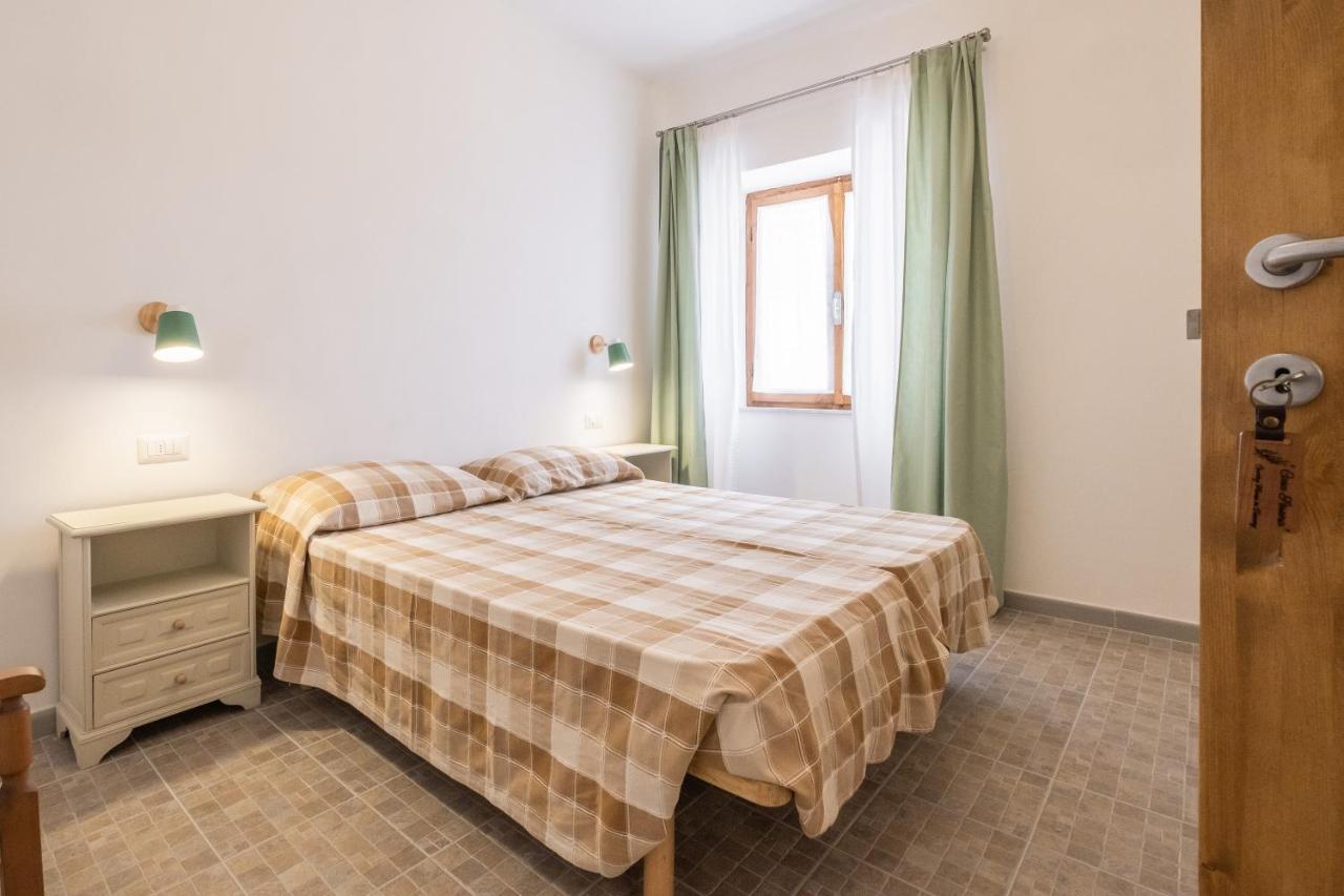 La Sosta Del Pellegrino Appartement Sorano  Buitenkant foto